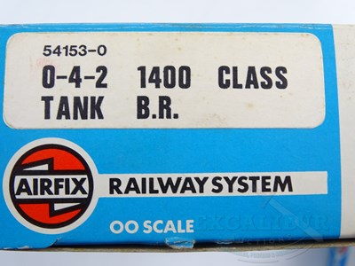 Lot 385 - A pair of AIRFIX OO gauge steam locomotives...