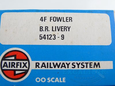 Lot 385 - A pair of AIRFIX OO gauge steam locomotives...