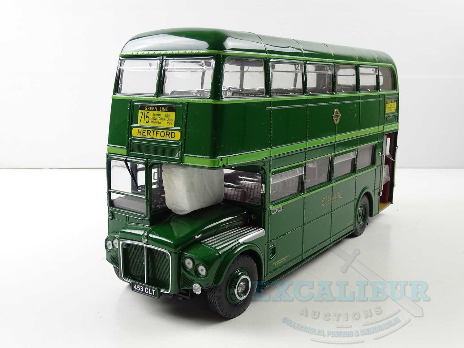 SUN STAR ROUTEMASTER 2904 Bus Anglais Green Line Échelle Camion 1:24 SUN STAR ROUTEMASTER 2904 Bus Anglais Green Line Échelle Camion 1:24