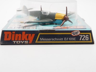 Dinky toys GB - Avion Spitfire, neuf en boite ref 719 , blister abimé Dinky toys GB - Avion Spitfire, neuf en boite ref 719 , blister abimé