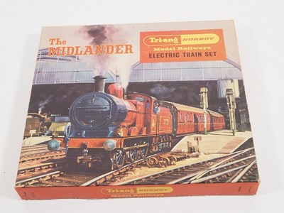 Lot 395 - A TRIANG HORNBY OO gauge RS8 'The Midlander'...
