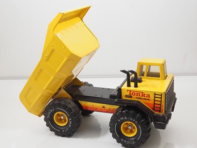 Lot 190 - A pair of vintage TONKA pressed steel toys...