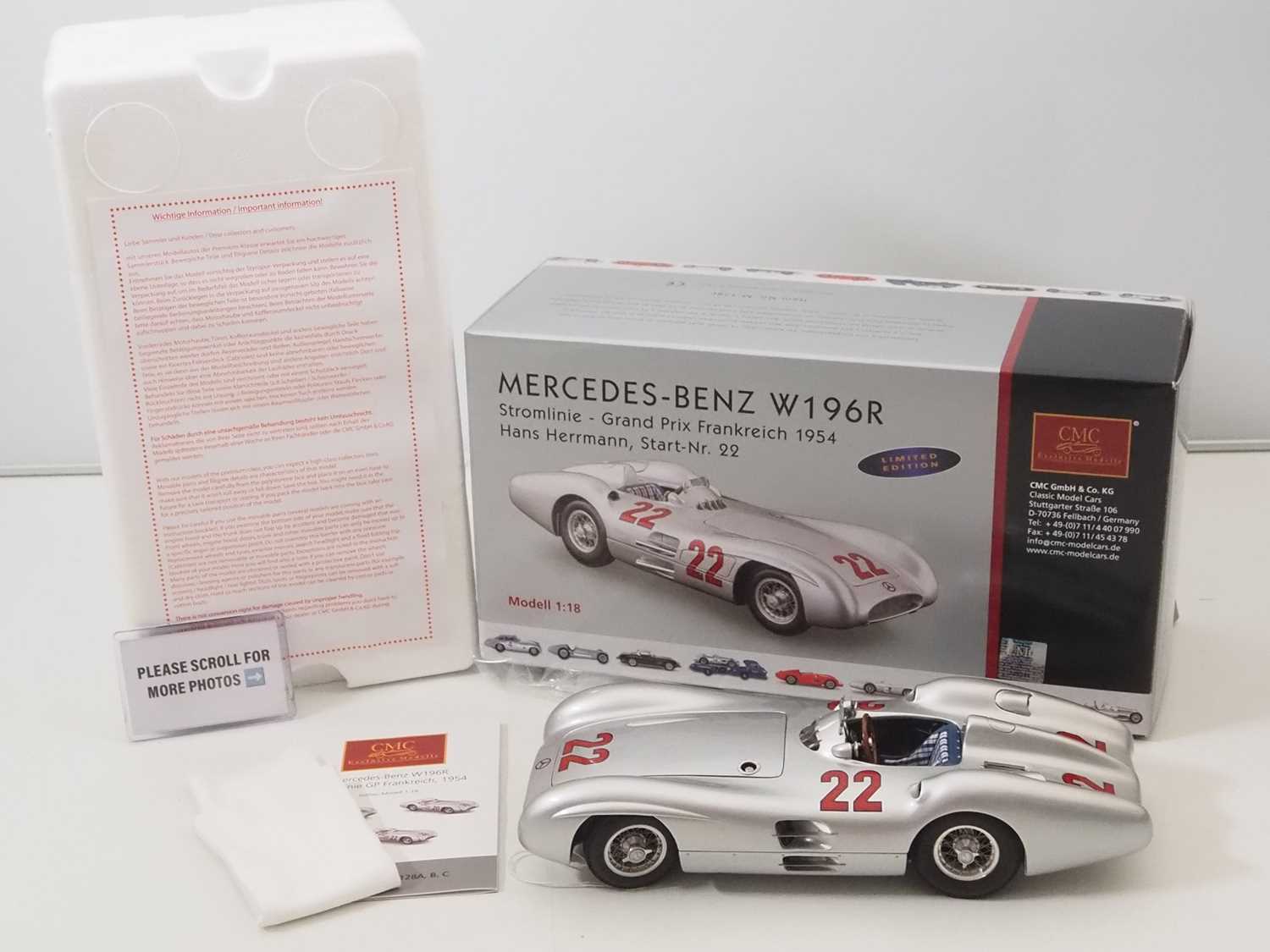 Lot 477 - A CMC M-128C 1/18 scale diecast Mercedes-Benz...