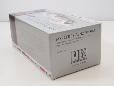 Lot 477 - A CMC M-128C 1/18 scale diecast Mercedes-Benz...