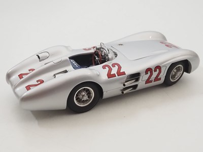 Lot 477 - A CMC M-128C 1/18 scale diecast Mercedes-Benz...