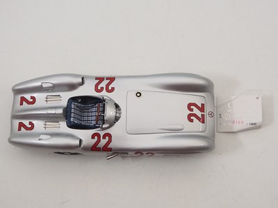 Lot 477 - A CMC M-128C 1/18 scale diecast Mercedes-Benz...