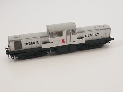 Lot 349 - A HELJAN OO gauge Class 17 diesel loco in...