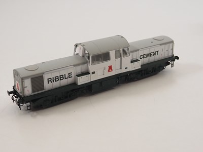 Lot 349 - A HELJAN OO gauge Class 17 diesel loco in...