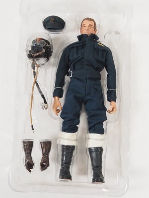 Lot 191 - BLUE BOX TOYS 1:6 scale Elite Force WWII...