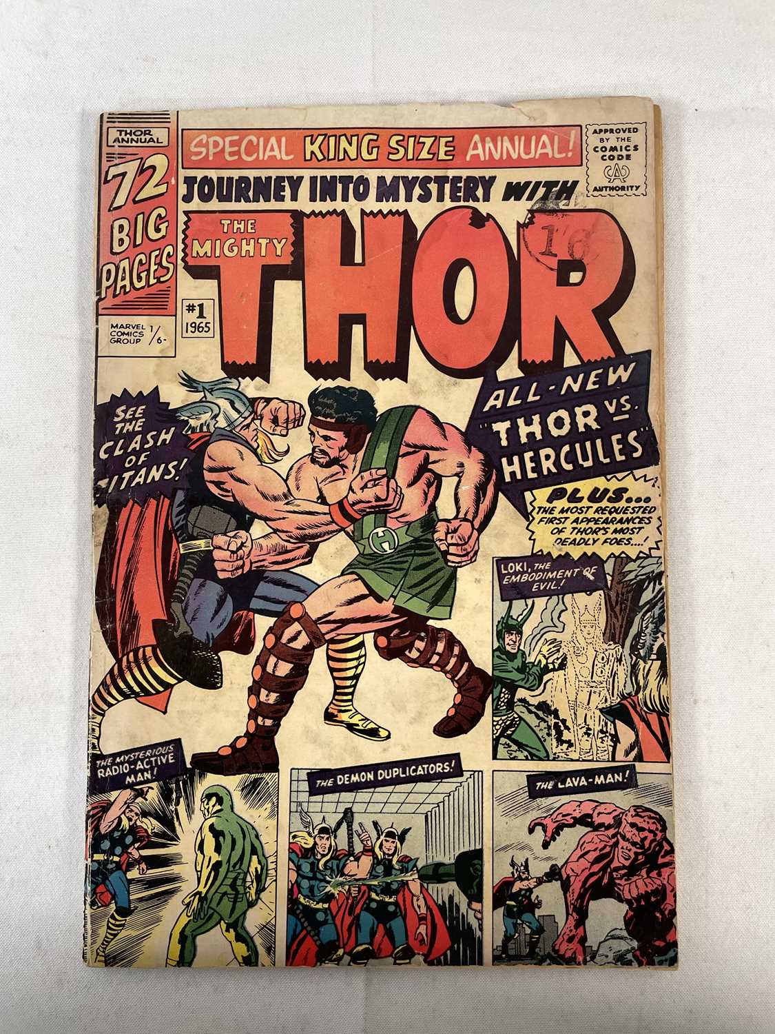 Lot 36 - THE MIGHTY THOR KING-SIZE ANNUAL #1 (1965) UK...