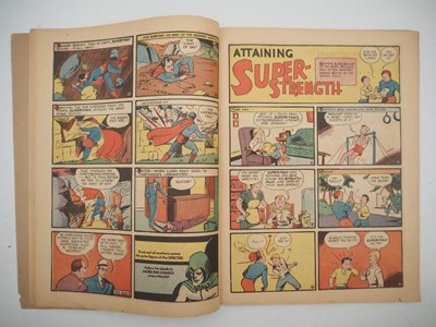 Lot 467 - SUPERMAN #4 (1940 - DC) - The second...