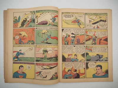Lot 467 - SUPERMAN #4 (1940 - DC) - The second...