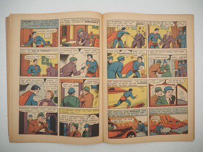 Lot 467 - SUPERMAN #4 (1940 - DC) - The second...