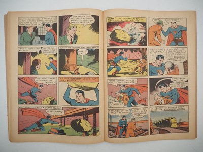 Lot 467 - SUPERMAN #4 (1940 - DC) - The second...