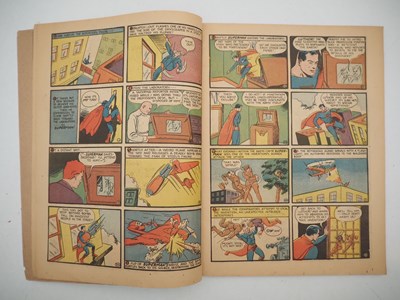 Lot 467 - SUPERMAN #4 (1940 - DC) - The second...