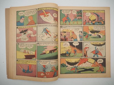 Lot 467 - SUPERMAN #4 (1940 - DC) - The second...