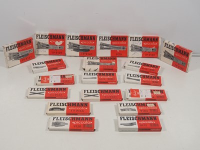 Lot 11 - FLEISCHMANN N gauge boxed Piccolo points and...