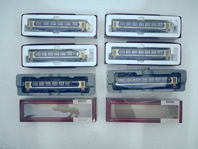 Lot 44 - BEMO HOm narrow gauge MOB passenger coaches...