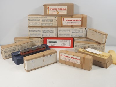 Lot 338 - PIRATE MODELS OO gauge unbuilt / part-built/...