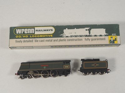 Lot 436 - WRENN OO gauge W2266AX West Country Class...