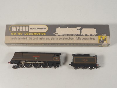Lot 437 - WRENN OO gauge W2266AX West Country Class...