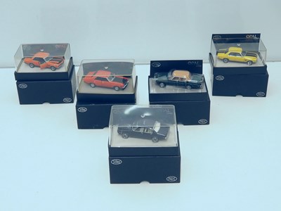 Lot 594 - TRAX 1:43 scale Australian Outline diecast...