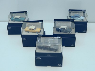 Lot 596 - TRAX 1:43 scale Australian Outline diecast...