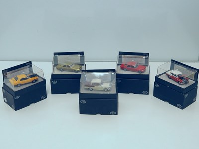 Lot 599 - TRAX 1:43 scale Australian Outline diecast...
