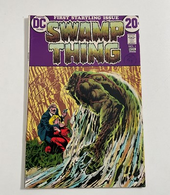 Lot 137 - SWAMP THING #1 - (1972 - DC) - Bronze Age Key -...