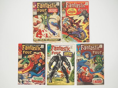 Lot 315 - FANTASTIC FOUR #61 to 65 (5 in Lot) - (1967 -...